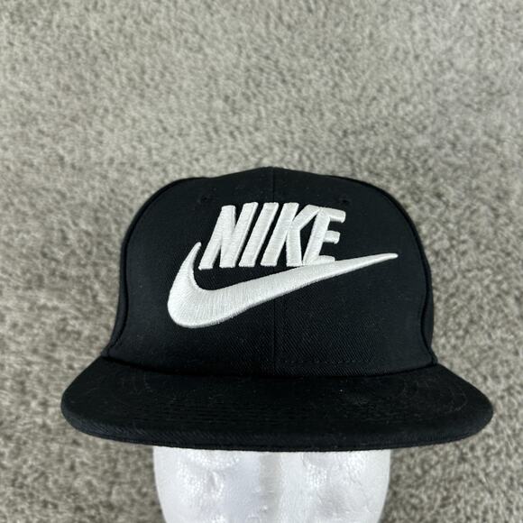 Nike Hat Cap Snap Back One Size Black White Big Swoosh Embroidered Mens - Picture 2 of 11